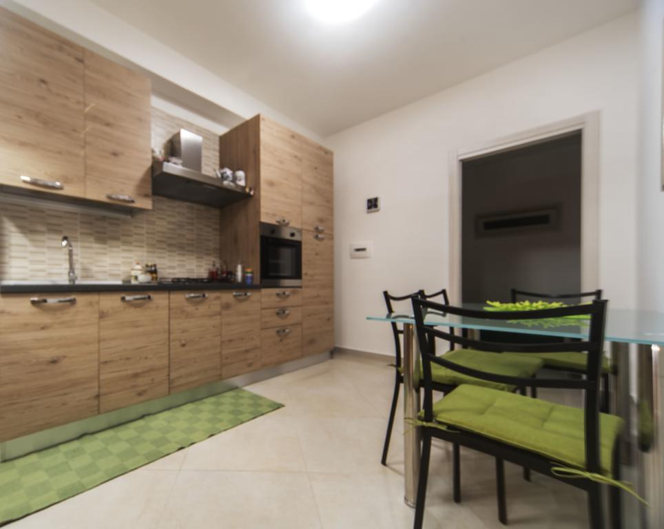 Casa Vacanza Acquamarina Acireale Bagian luar foto
