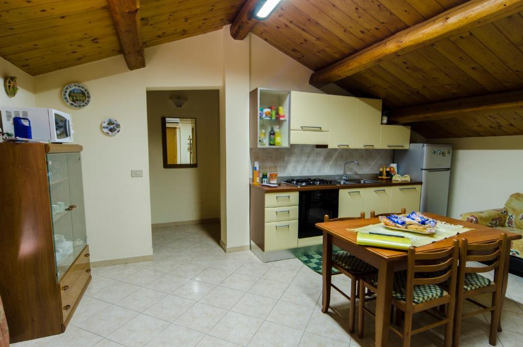 Casa Vacanza Acquamarina Acireale Ruang foto